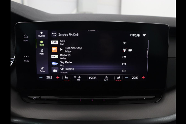 Škoda Octavia 1.4 TSI iV PHEV Business Edition | Stoelverwarming | Adaptive cruise | Carplay | Keyless | Navigatie | Parkeerhulp | Full LED | Digital Cockpit | Climate control | Bluetooth | Plug In