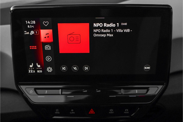 Volkswagen ID.3 First Plus 58 kWh Camera ACC Stuur&Stoelverw 19" 1e Eig BTW