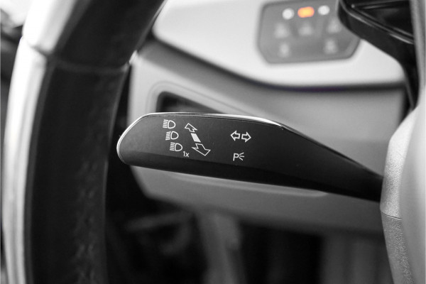 Volkswagen ID.3 First Plus 58 kWh Camera ACC Stuur&Stoelverw 19" 1e Eig BTW