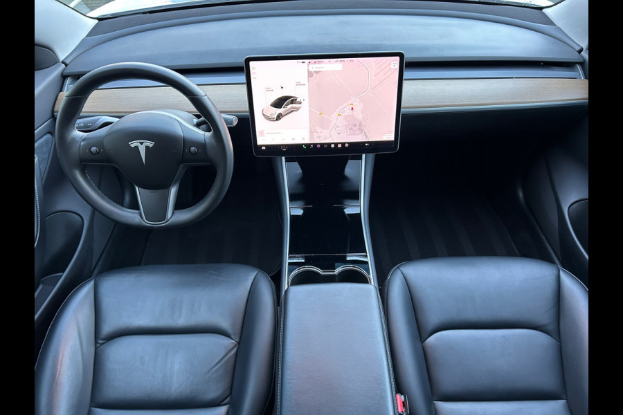 Tesla Model 3 Standard RWD Plus 60 kWh Trekhaak (1.000kg) Rijklaarprijs!