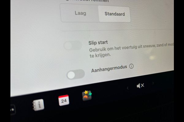 Tesla Model 3 Standard RWD Plus 60 kWh Trekhaak (1.000kg) Rijklaarprijs!