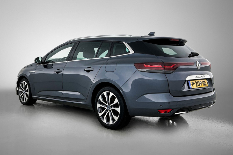 Renault Mégane Estate 1.6 E-Tech Plug-In Hybrid 160 R.S. Line | Perfect onderH | Head up | AchterCam | StoelverW | Parkass | Clima