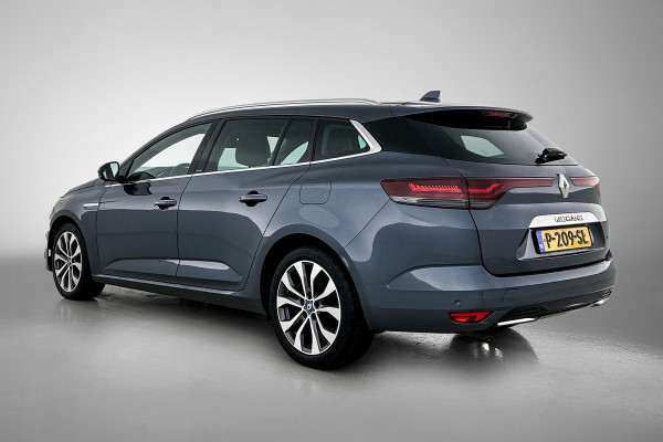 Renault Mégane Estate 1.6 E-Tech Plug-In Hybrid 160 R.S. Line | Perfect onderH | Head up | AchterCam | StoelverW | Parkass | Clima
