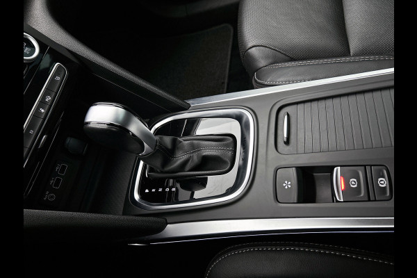 Renault Mégane Estate 1.6 E-Tech Plug-In Hybrid 160 R.S. Line | Perfect onderH | Head up | AchterCam | StoelverW | Parkass | Clima