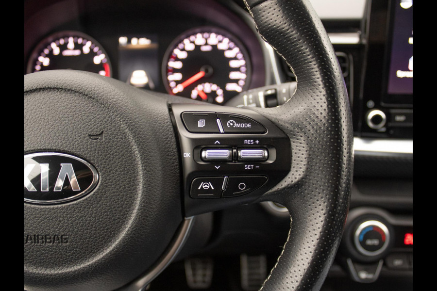 Kia Stonic 1.0 T-GDi MHEV GT-Line | Stoel en stuurverwarming | Navi | PDC |