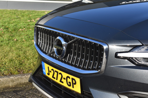 Volvo V60 Cross Country T5 AWD 250PK Automaat Pro | ACC | BLIS | H&K | Leder | Stuurverwarming | Leder |