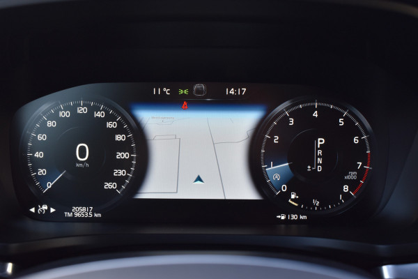 Volvo V60 Cross Country T5 AWD 250PK Automaat Pro | ACC | BLIS | H&K | Leder | Stuurverwarming | Leder |