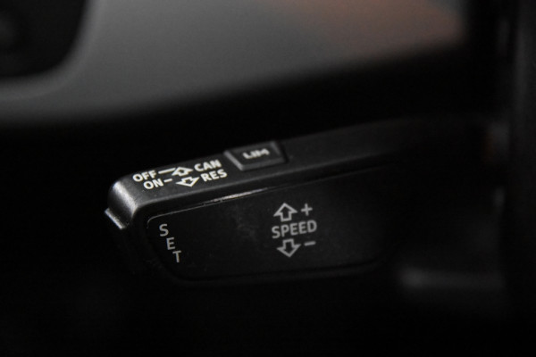 Audi A4 35 TDI Limousine*1ste Eigenaar*Leer*Navigatie*Camera*