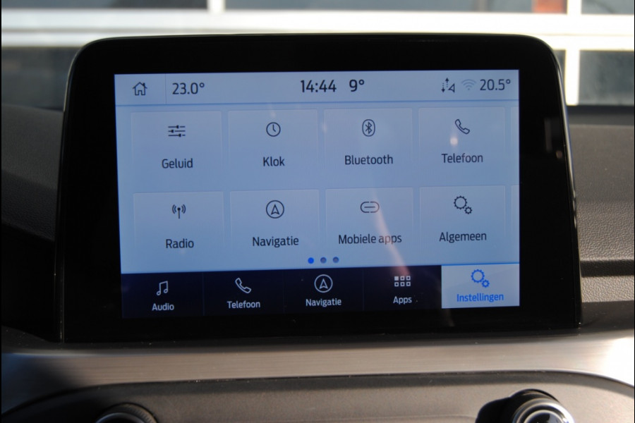 Ford FOCUS Wagon 1.0 EcoB. Tit. XBns || Trekhaak | Apple Carplay|| AUTOMAAT