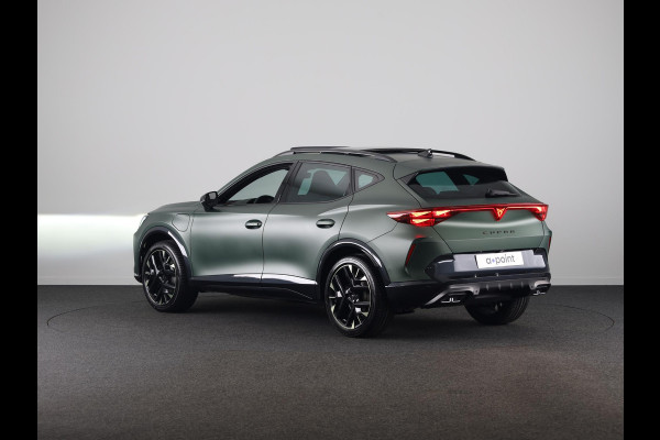 CUPRA Formentor 1.5 TSI e-Hybrid VZ Tribe Edition 272PK | Exclusieve Uitvoering | Panoramadak | Trekhaak | 19 inch | Matrix Koplampen | Matte Lak |