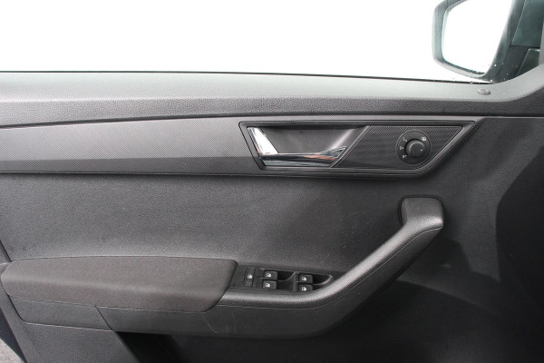 Volkswagen T-Cross 1.5 TSI 150pk DSG Style | Navigatie | Wireless app connect | Aadaptive cruise control | Camera | Climate Control | Led | Dab | Stoelverwarming