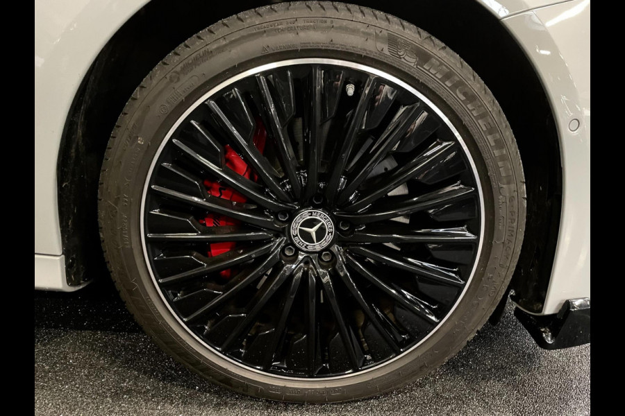 Mercedes-Benz E-Klasse 300 e Sport Edition AMG PANO 313 PK