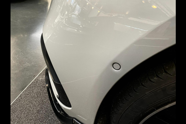 Mercedes-Benz E-Klasse 300 e Sport Edition AMG PANO 313 PK