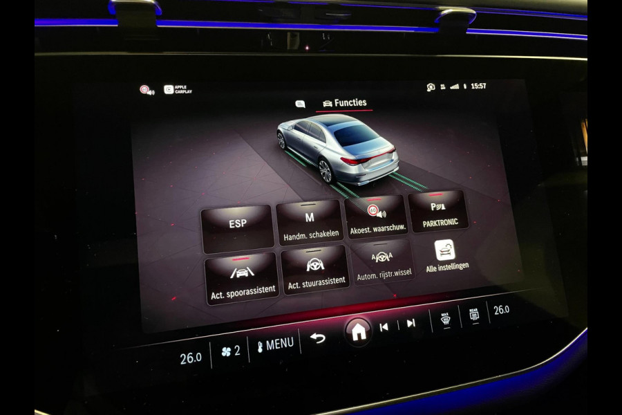 Mercedes-Benz E-Klasse 300 e Sport Edition AMG PANO 313 PK