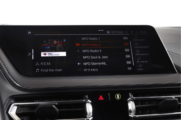 BMW 1-serie 118i 140 PK High Executive M Sport | Dig. Cockpit | Cruise | PDC | ECC | NAV + App. Connect | ECC | DAB | LM 18" |