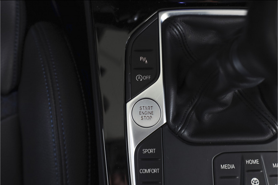 BMW 1-serie 118i 140 PK High Executive M Sport | Dig. Cockpit | Cruise | PDC | ECC | NAV + App. Connect | ECC | DAB | LM 18" |