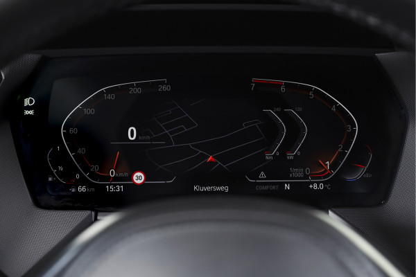 BMW 1-serie 118i 140 PK High Executive M Sport | Dig. Cockpit | Cruise | PDC | ECC | NAV + App. Connect | ECC | DAB | LM 18" |