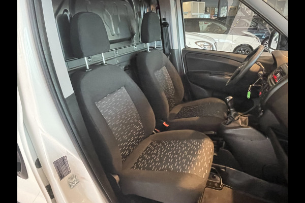 Opel Combo 1.3 CDTi L1H1 Edition Airco - Radio/ Cd speler - Elektrische ramen voor - Start/stop systeem - Tussenschot volledig - Zijschuifdeur rechts