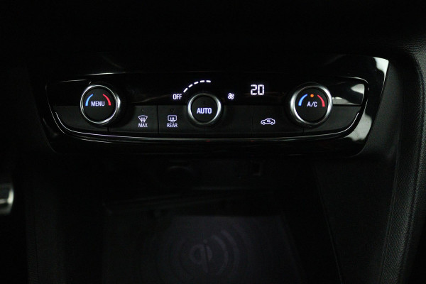 Opel Corsa 1.2 GS Line (ACHTERUITRIJCAMERA, CRUISE CONTROL, NAVIGATIE, PARKEERSENSOREN)