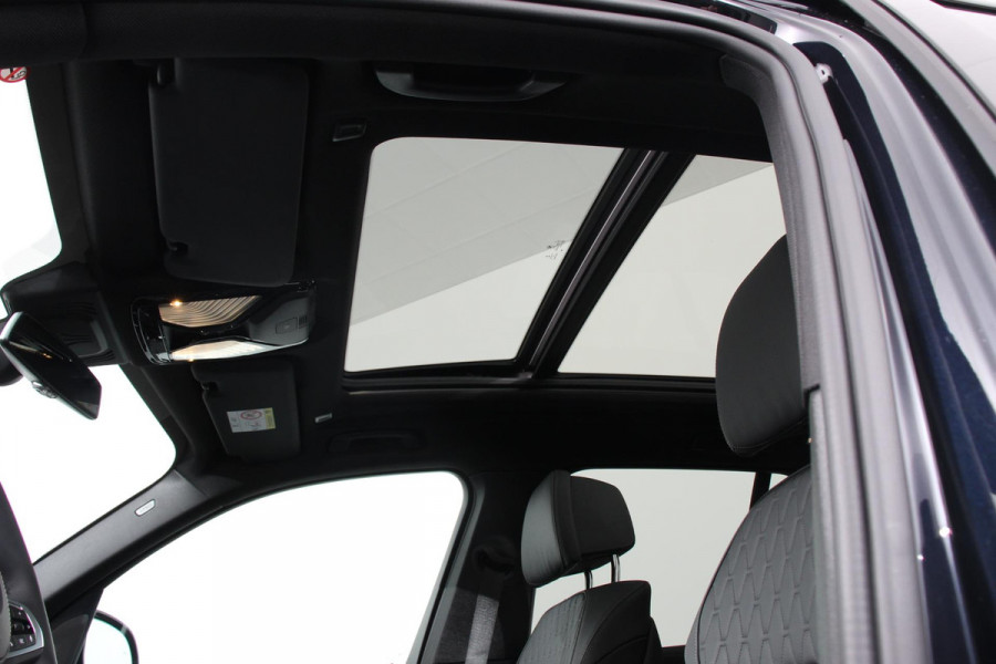 BMW X5 xDrive45e 394pk High Executive M-Sport PHEV 6 cilinder Panoramisch schuif-kantel dak Harman Kardon Head up display Lederen bekleding Electrische verstelling comfort stoelen