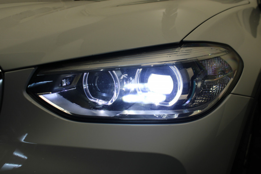 BMW X3 xDrive30i High Executive |Stoelverwarming|Trekhaak|