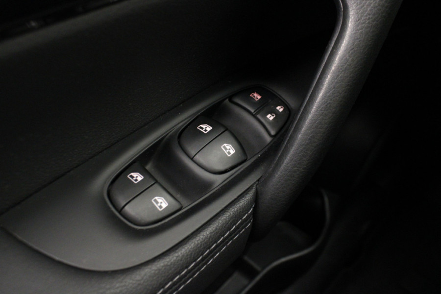 Nissan QASHQAI 1.3 DIG-T N-Connecta