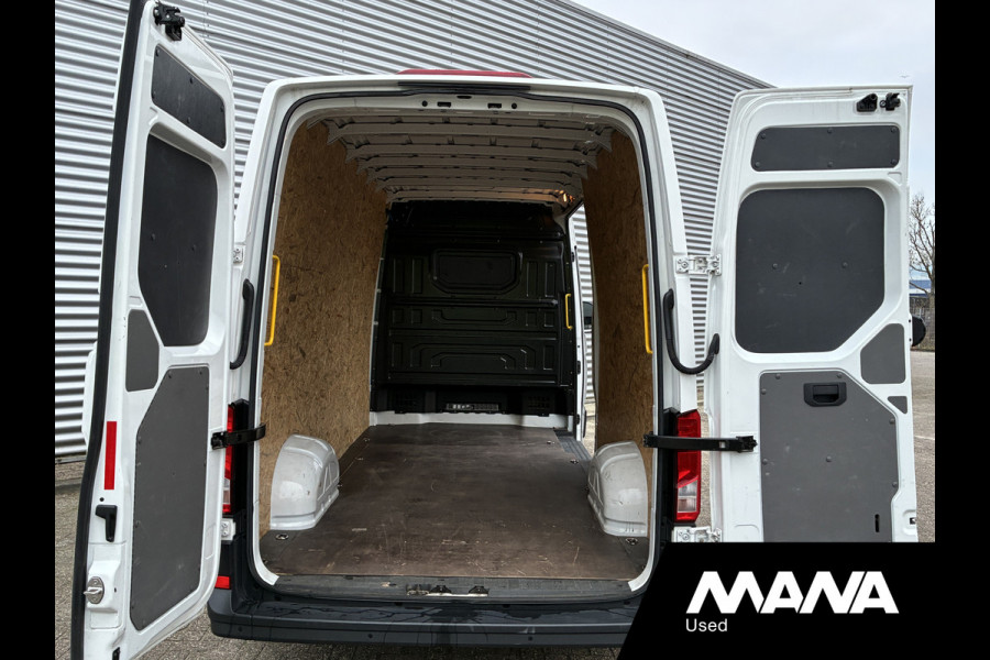 Volkswagen Crafter 35 2.0 140PK TDI L4H3 EURO VI Automaat Carplay Sensoren Airco