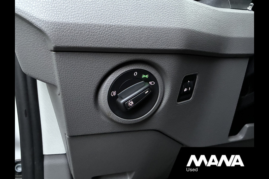 Volkswagen Crafter 35 2.0 140PK TDI L4H3 EURO VI Automaat Carplay Sensoren Airco