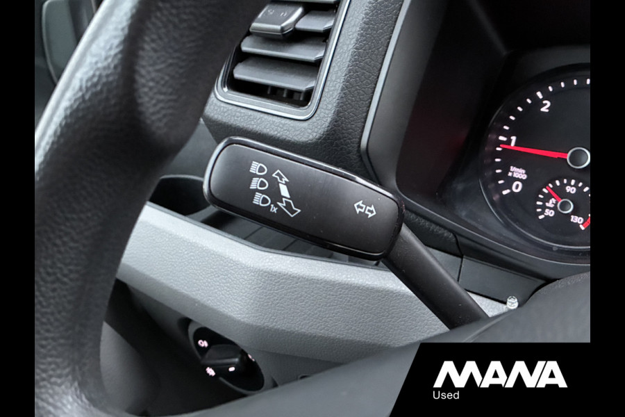 Volkswagen Crafter 35 2.0 140PK TDI L4H3 EURO VI Automaat Carplay Sensoren Airco