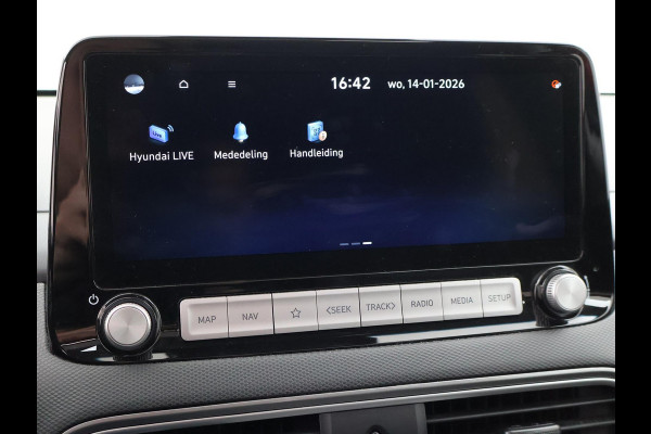 Hyundai Kona EV PREMIUM SKY 64 KWH + SCHUIFDAK | LEDER | STOELVENTILATIE | STUURVERW. | STOELVERW.