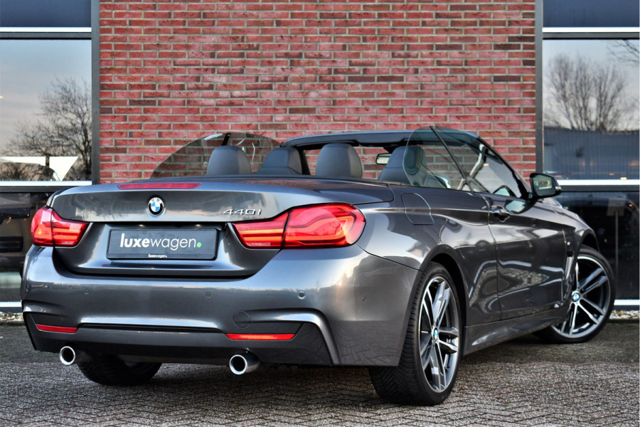 BMW 4 Serie Cabrio 440i M-Sport H/K Carplay HUD El-zetels 19inch NL-auto