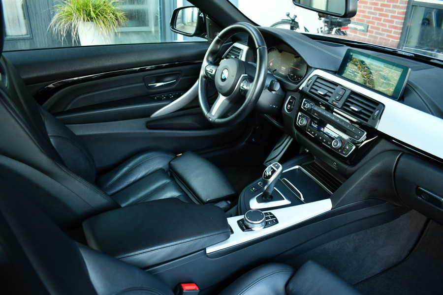 BMW 4 Serie Cabrio 440i M-Sport H/K Carplay HUD El-zetels 19inch NL-auto