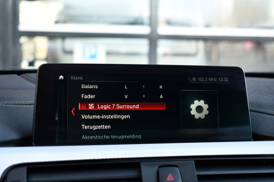 BMW 4 Serie Cabrio 440i M-Sport H/K Carplay HUD El-zetels 19inch NL-auto