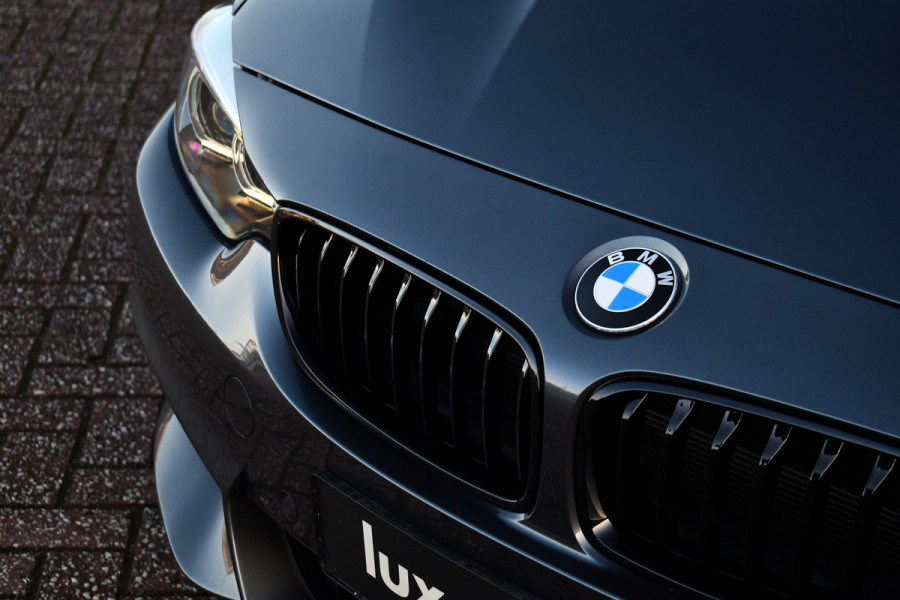 BMW 4 Serie Cabrio 440i M-Sport H/K Carplay HUD El-zetels 19inch NL-auto