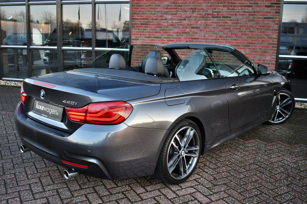 BMW 4 Serie Cabrio 440i M-Sport H/K Carplay HUD El-zetels 19inch NL-auto