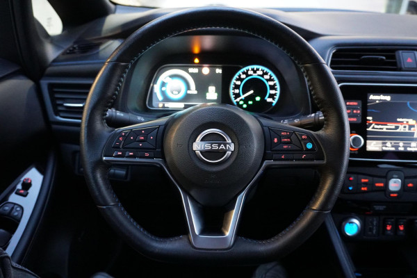 Nissan Leaf Tekna 39 kWh + PRO PILOT / BOSE AUDIO / 360 CAMERA