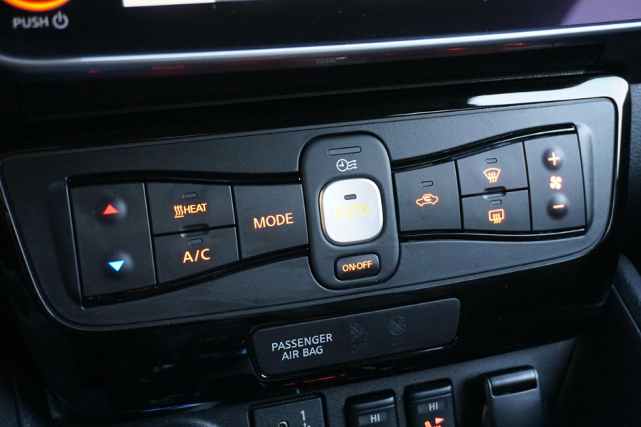 Nissan Leaf Tekna 39 kWh + PRO PILOT / BOSE AUDIO / 360 CAMERA