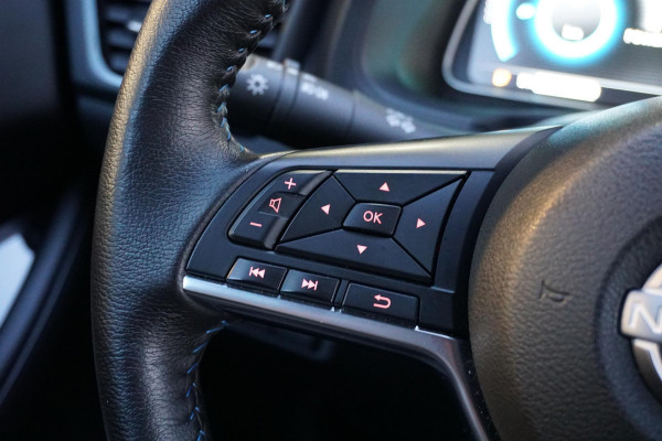 Nissan Leaf Tekna 39 kWh + PRO PILOT / BOSE AUDIO / 360 CAMERA