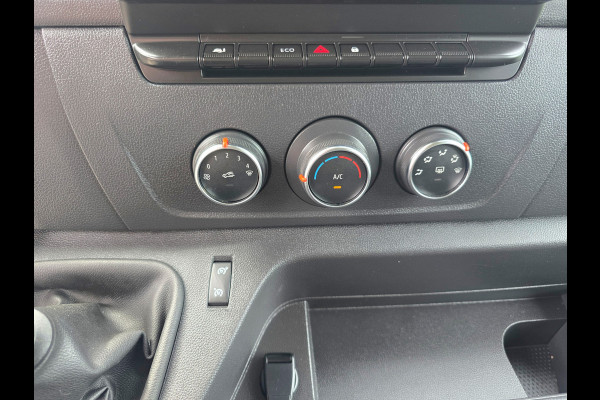 Renault Master T33 2.3 dCi 135 L2 H2 - 135 Pk - Euro 6 - Airco - Cruise Control