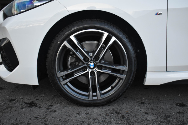 BMW 2 Serie Gran Coupé 218i M-Sport | Schaalstoel | Carplay | Virtual | NL Auto | Stoelverwarming