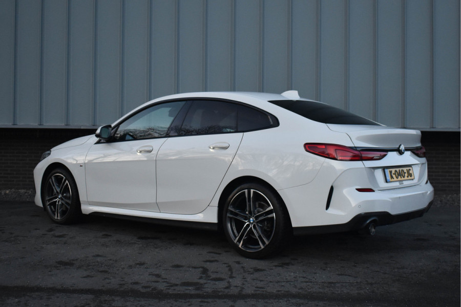 BMW 2 Serie Gran Coupé 218i M-Sport | Schaalstoel | Carplay | Virtual | NL Auto | Stoelverwarming