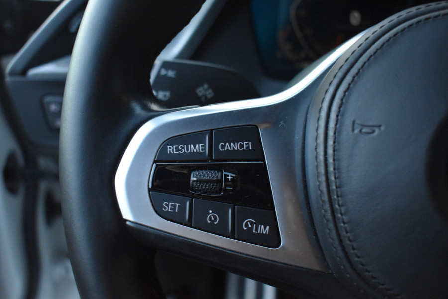 BMW 2 Serie Gran Coupé 218i M-Sport | Schaalstoel | Carplay | Virtual | NL Auto | Stoelverwarming