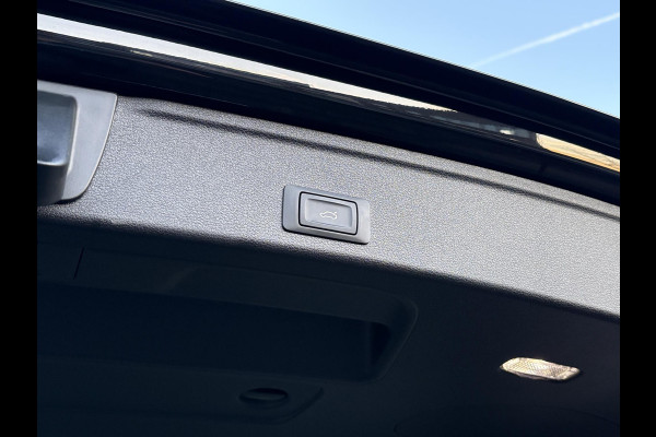 Audi A4 Avant 35 TFSI Advanced Edition | Wegklapbare Trekhaak | Elek. Kofferklep | Parkeersensoren | DAB |