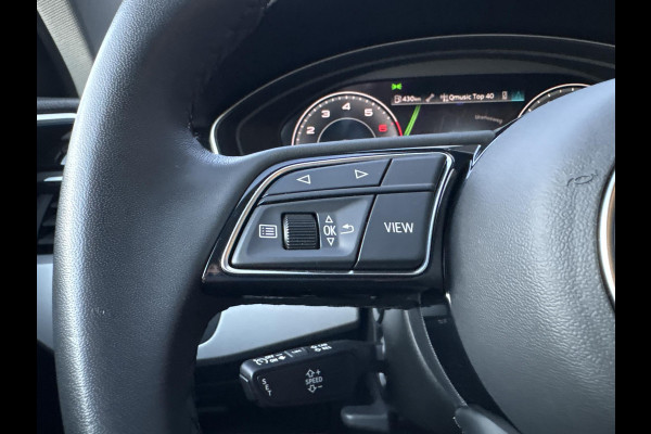 Audi A4 Avant 35 TFSI Advanced Edition | Wegklapbare Trekhaak | Elek. Kofferklep | Parkeersensoren | DAB |