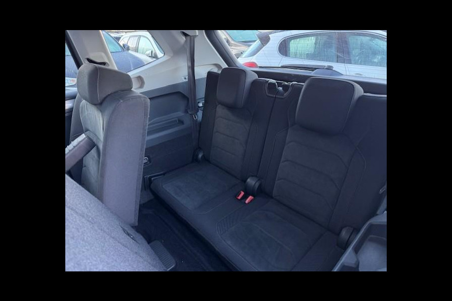 Volkswagen Tiguan Allspace 1.4 TSI 7p. -Panoramadak-Trekhaak