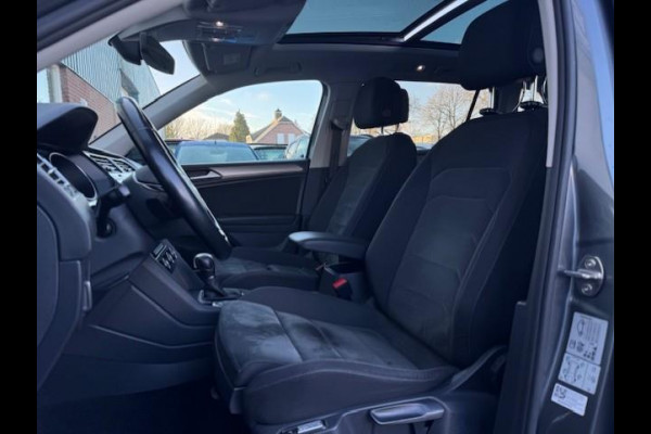 Volkswagen Tiguan Allspace 1.4 TSI 7p. -Panoramadak-Trekhaak