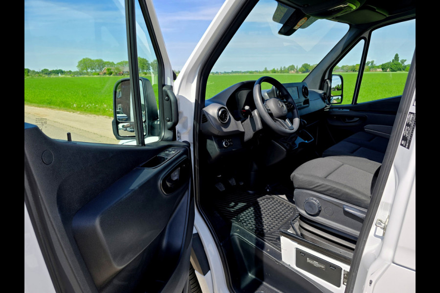 Mercedes-Benz Sprinter 315 1.9 CDI L3 H2 RWD - 150 Pk - Euro 6 - Navi - ParkeerCamera - MBUX -