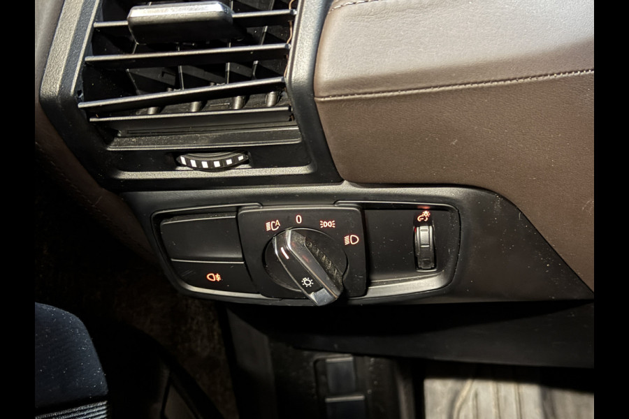 BMW i3 S 94Ah 33 kWh | Panoramadak | Leder | Camera | Stoelverwarming | Adaptive cruise