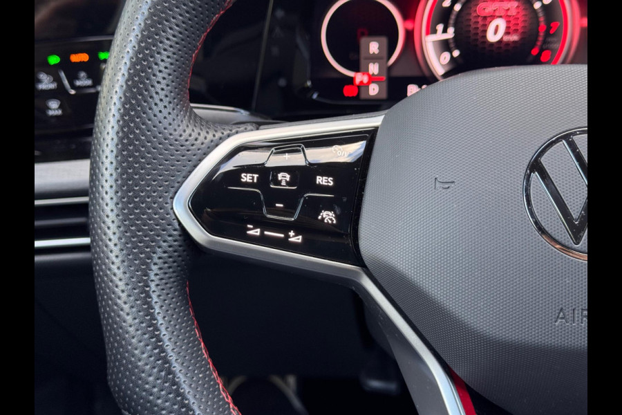 Volkswagen Golf 2.0 TSI GTI Clubsport Pano/Matrix/HuD/H&K