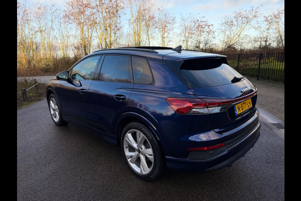 Audi Q4 e-tron 40 Launch edition S Competition 77 kWh 2X S-LINE PANO l MATRIX l CAMERA l ADAPT.CRUISE l ORG.NL l DEALER OND